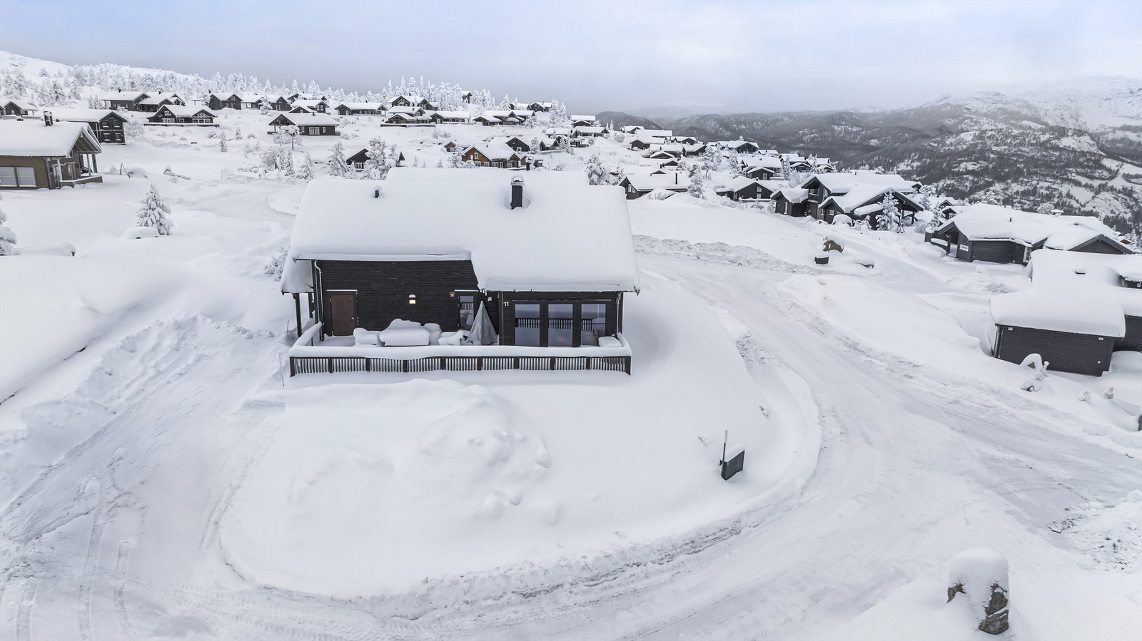 God intern beliggenhet med kort vei til toppen Galleribilde