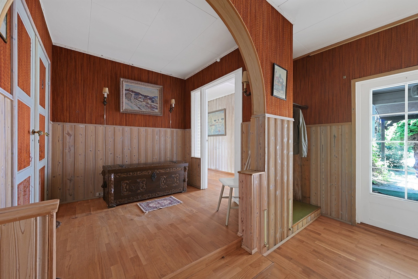 Boligen er svært innholdsrik med sitt P-rom på 206 kvm. Her er alt på en flate Galleribilde