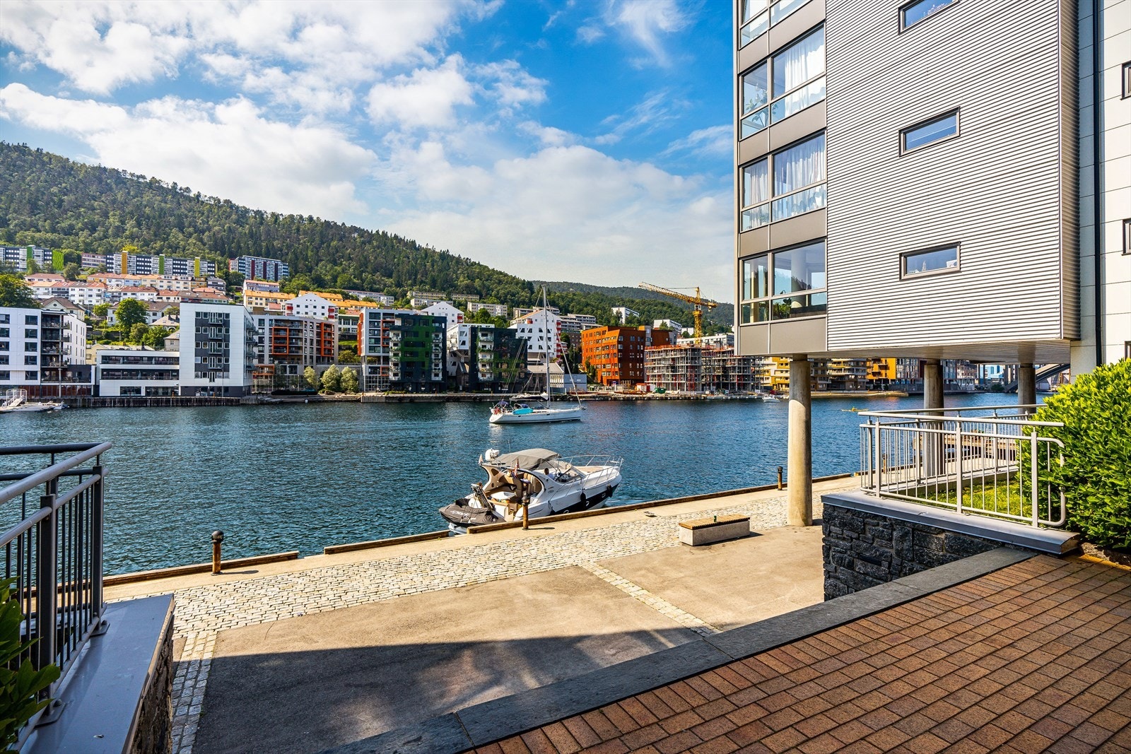 - Badestige og mulighet til å fortøye båt til korte opphold etter avtale med styreleder. Et fantastisk tilbud i "egen hage" - Galleribilde