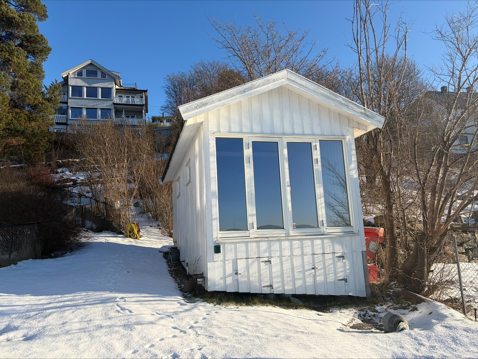 Fasade bolig og badehus Galleribilde
