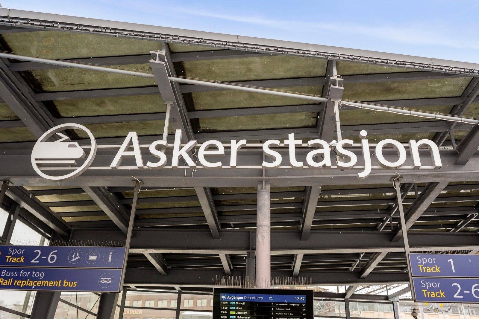 Ca. 3 min gange til Asker stasjon Galleribilde