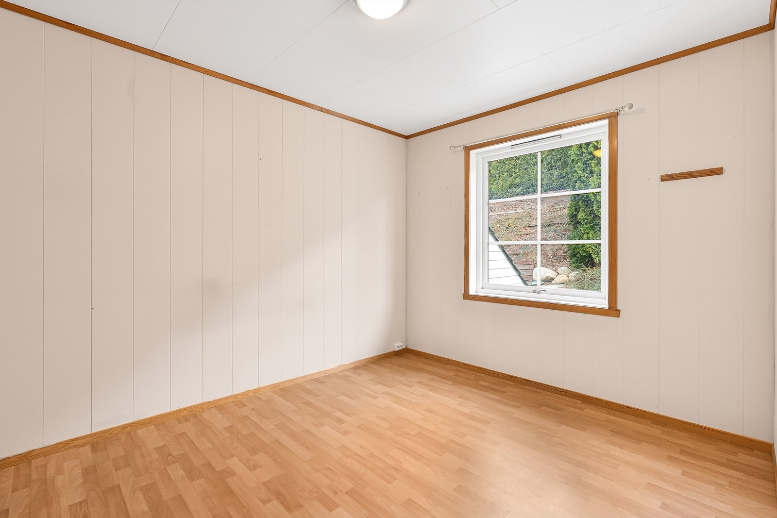 Soverom 1. Det er 4 soverom totalt i boligen, 2 i hver etasje Galleribilde