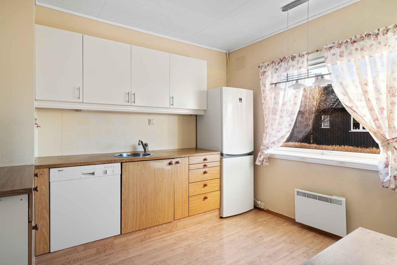 Kjøkkenet er på romslige 10 kvm. Galleribilde