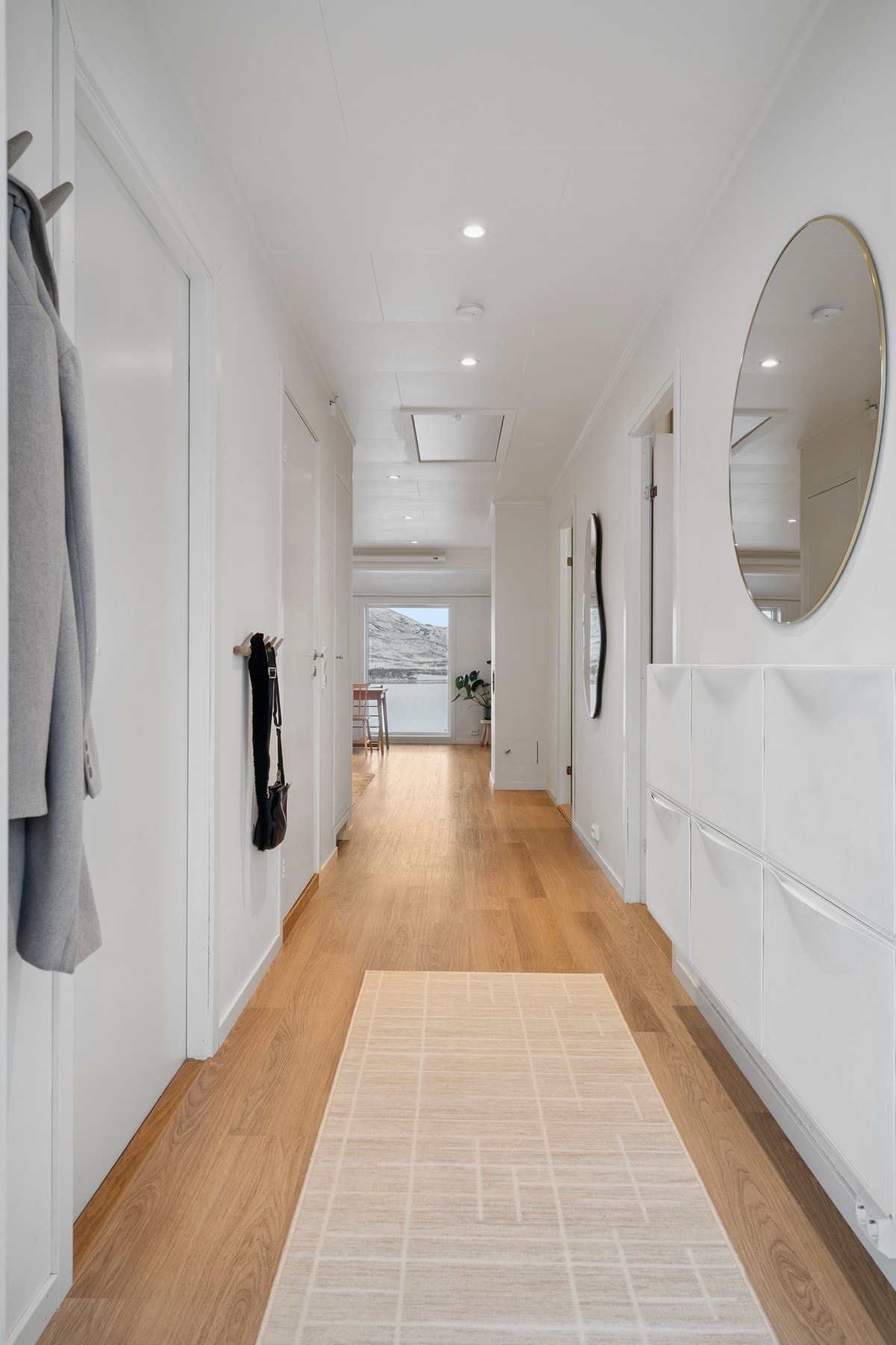 Entré/gang Galleribilde