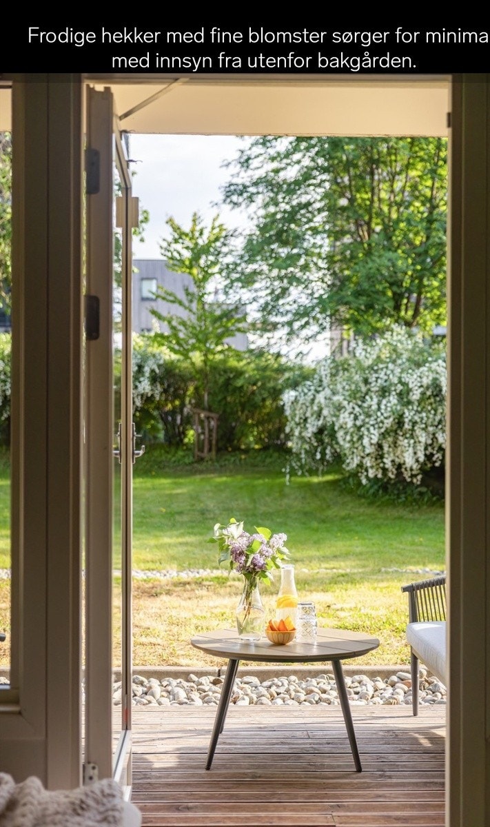 Nydelig markterrasse i rolige omgivelser. Galleribilde