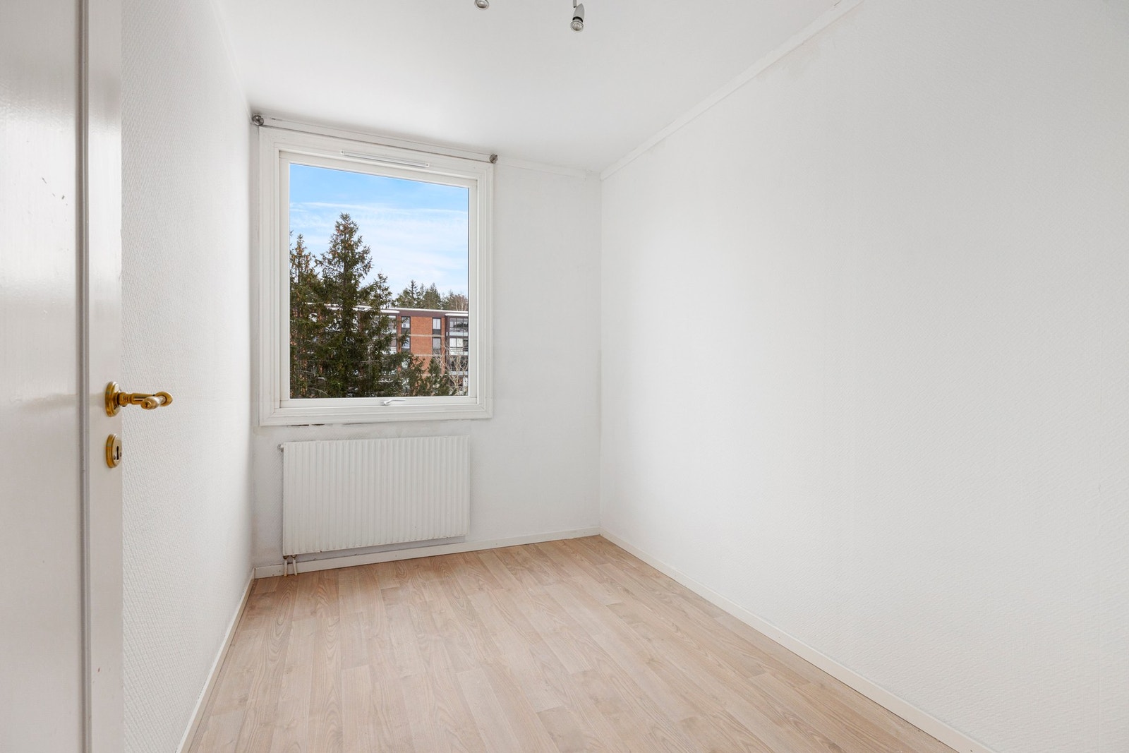 Soverommene har fint utsyn og minimalt med innsyn. Galleribilde