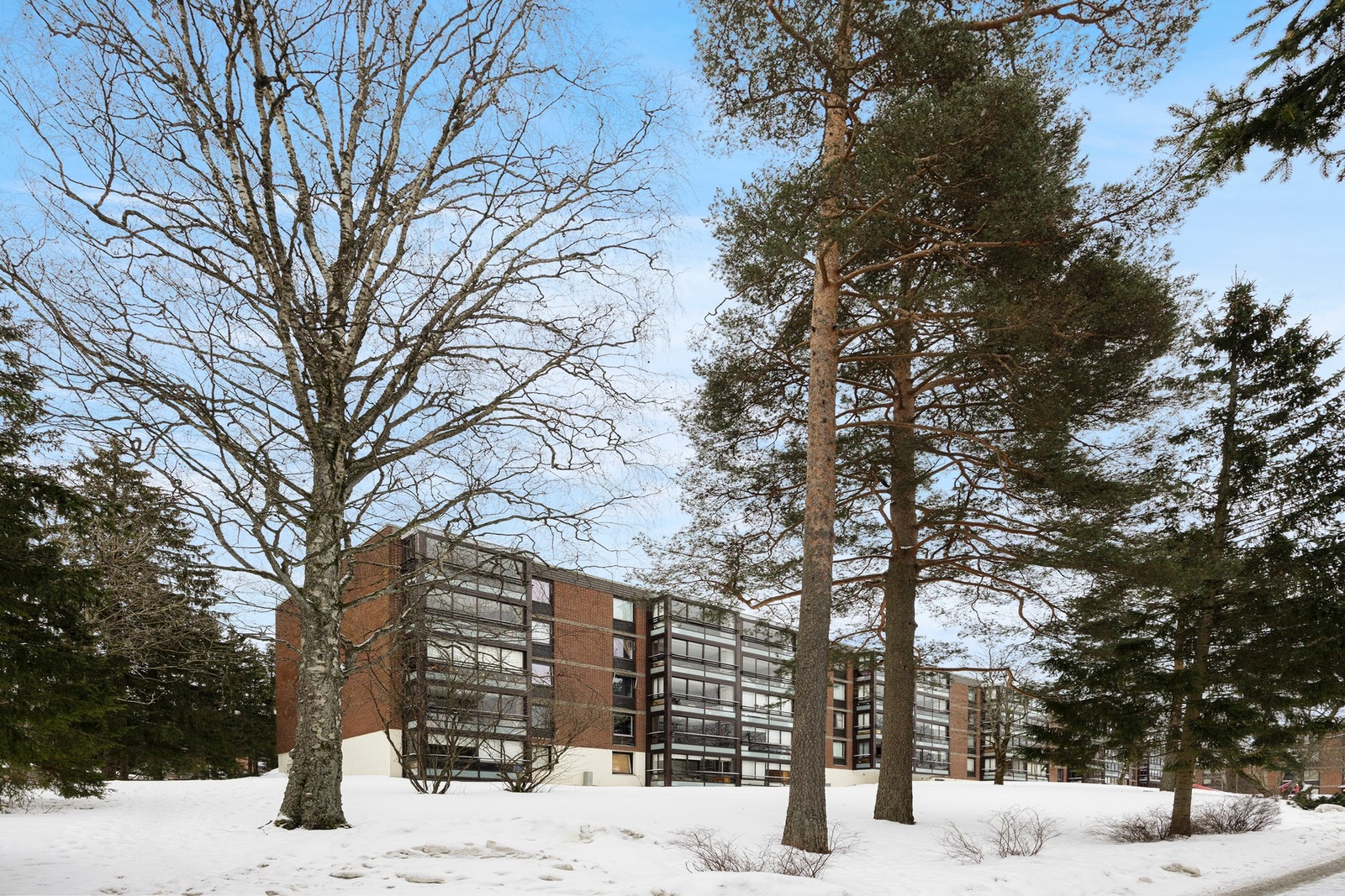 Leiligheten ligger i et veletablert og barnevennlig område. Galleribilde