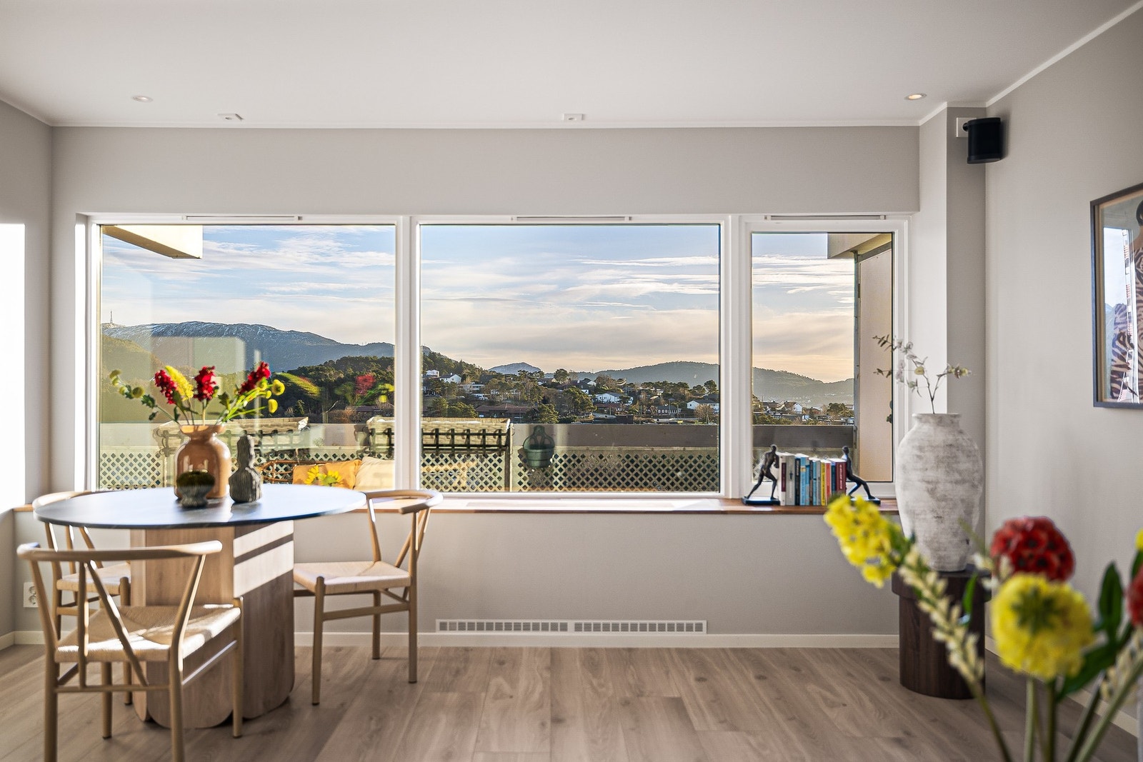 Her har du god plass til et spisebord. Galleribilde