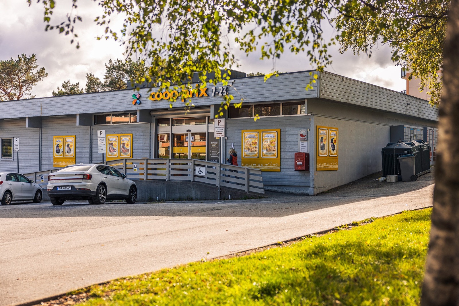 En lettstelt og bolig i et populært boområde - perfekt for både førstegangskjøperen og den lille familien. Galleribilde