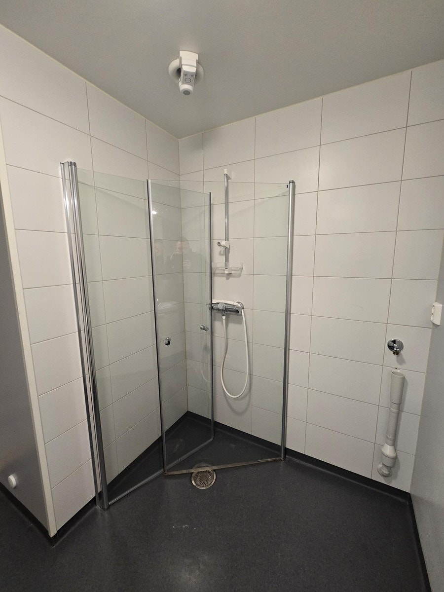 Bad, opplegg for vaskemaskin Galleribilde