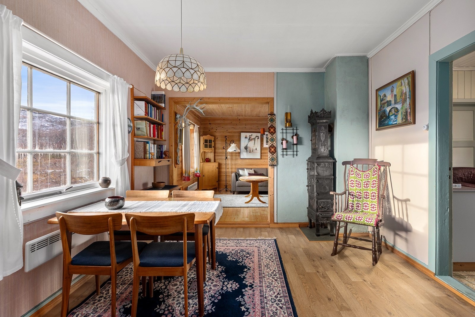 Vedfyring og elektrisk oppvarming. Galleribilde