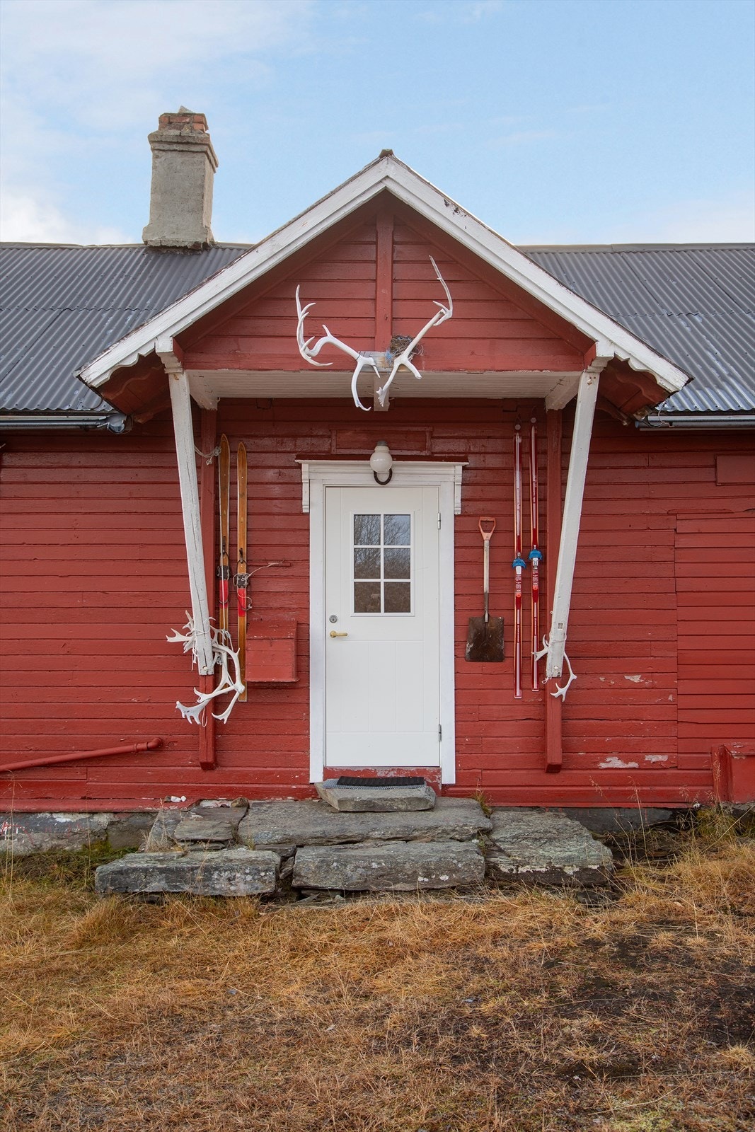 Inngangsparti. Galleribilde