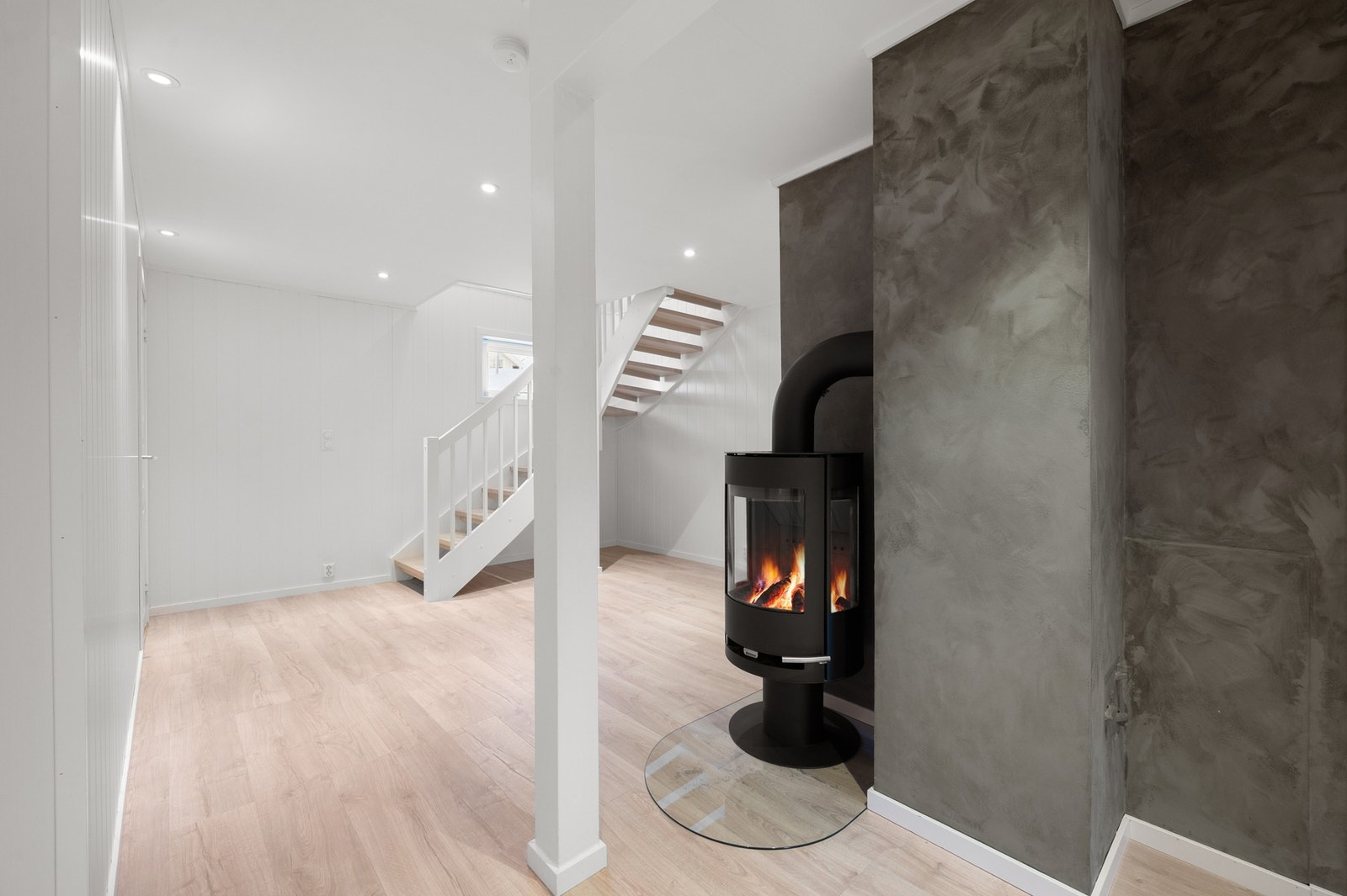 Alle overflater i kjeller ble skiftet i 2020 Galleribilde