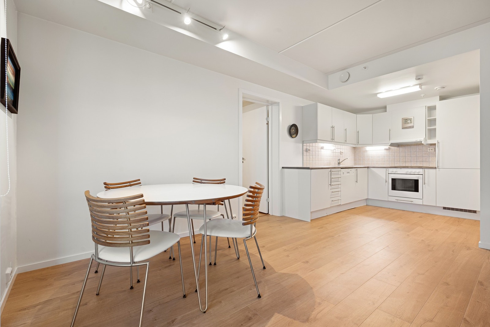 Plass til spisestue i tilknytning til kjøkken Galleribilde