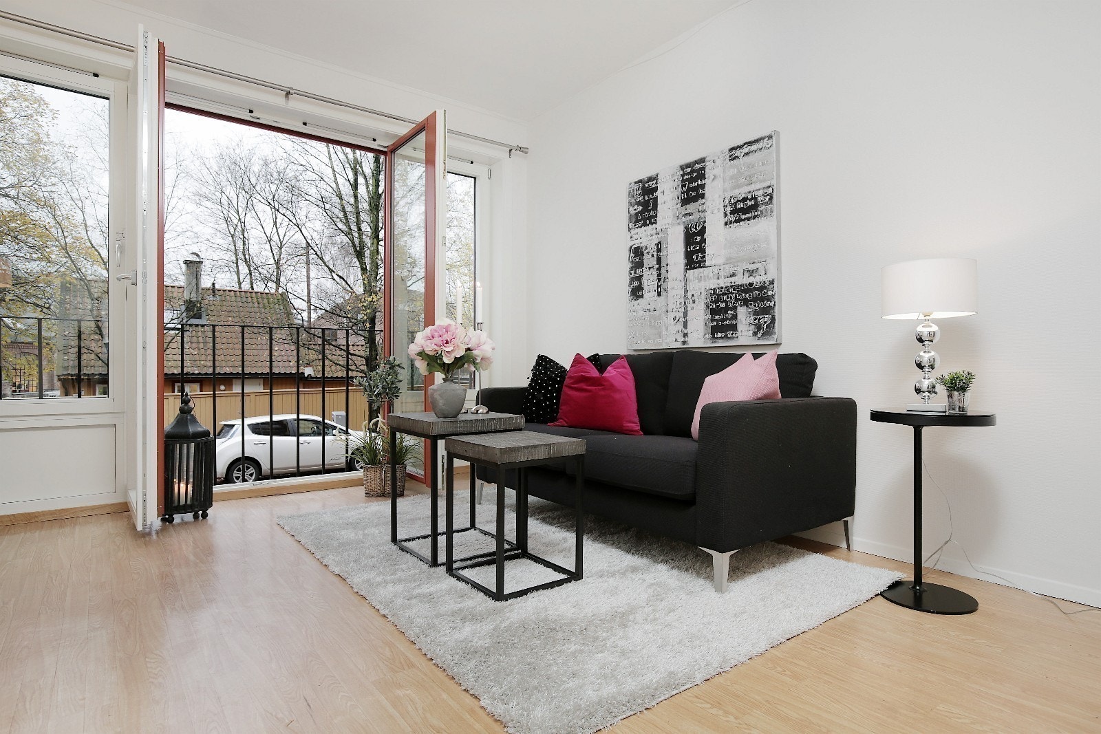 Nye bilder kommer Galleribilde