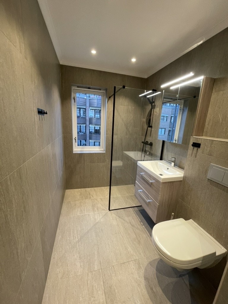 Nyoppusset baderom Galleribilde