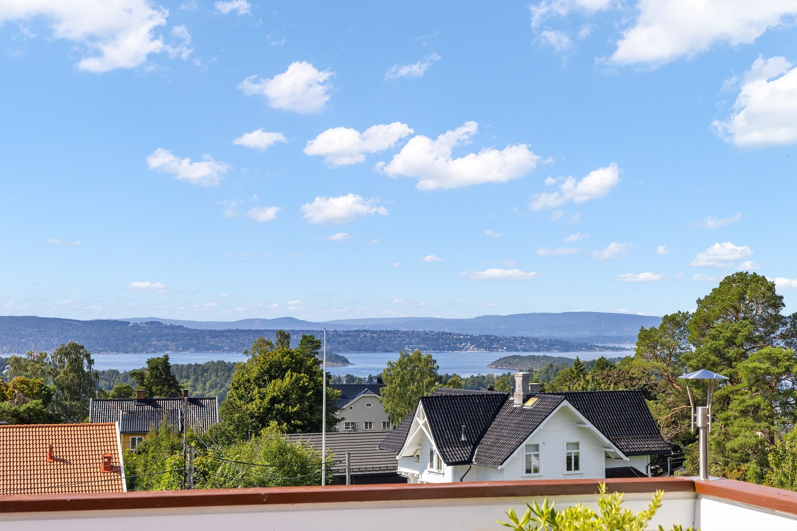 Utsikt fra terrassen Galleribilde