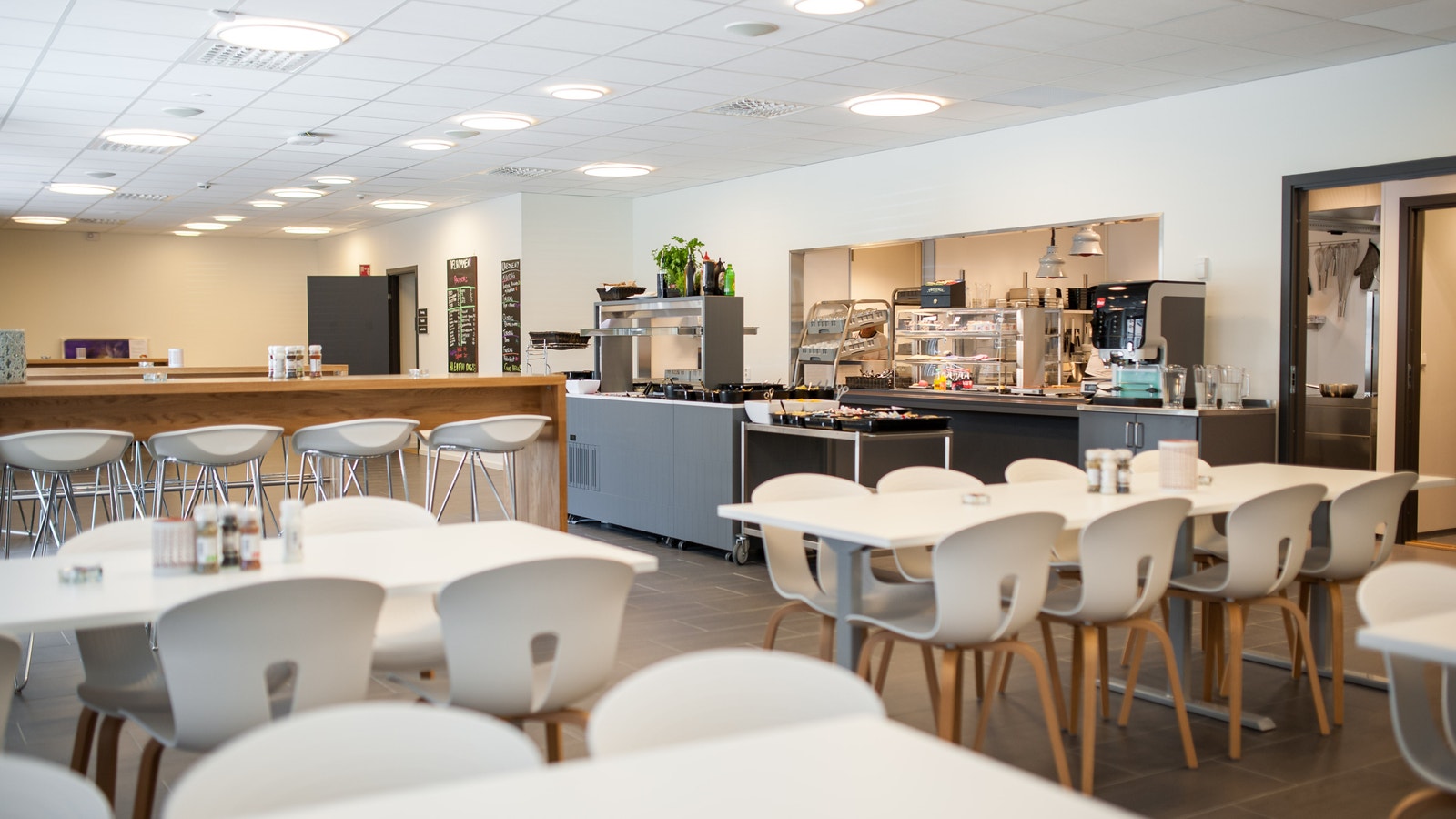 Populær kantine vegg i vegg Galleribilde