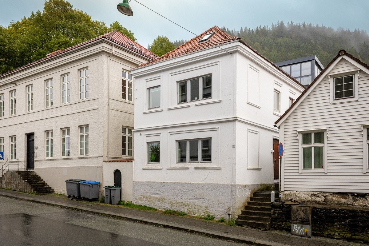 Høy 1.etg, tilsvarer 2. etasje Galleribilde