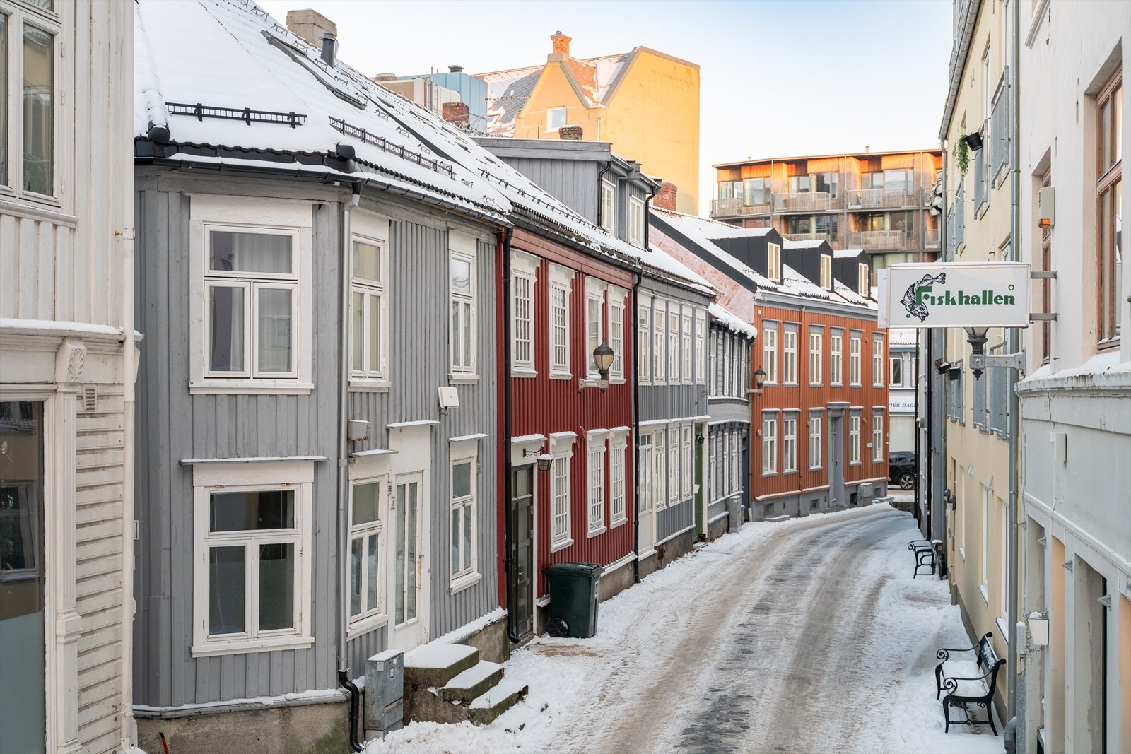Her bor du i en rolig og sjarmerende gate. Galleribilde