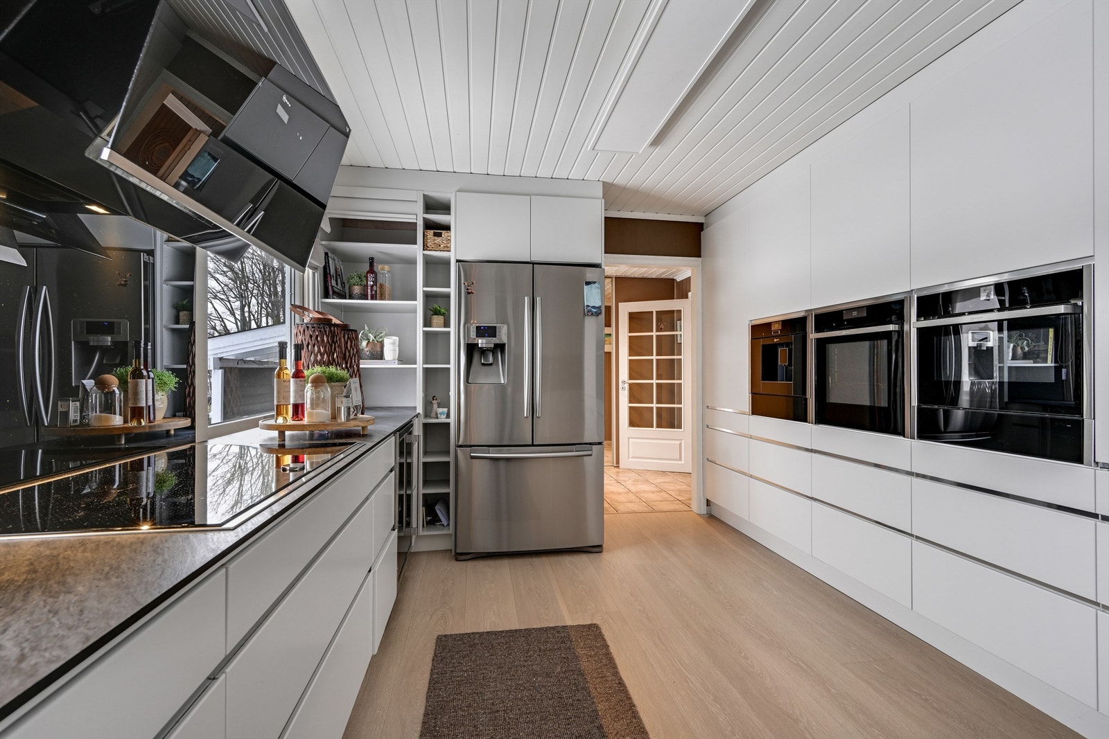 Ekstra bred stekeplate. Galleribilde