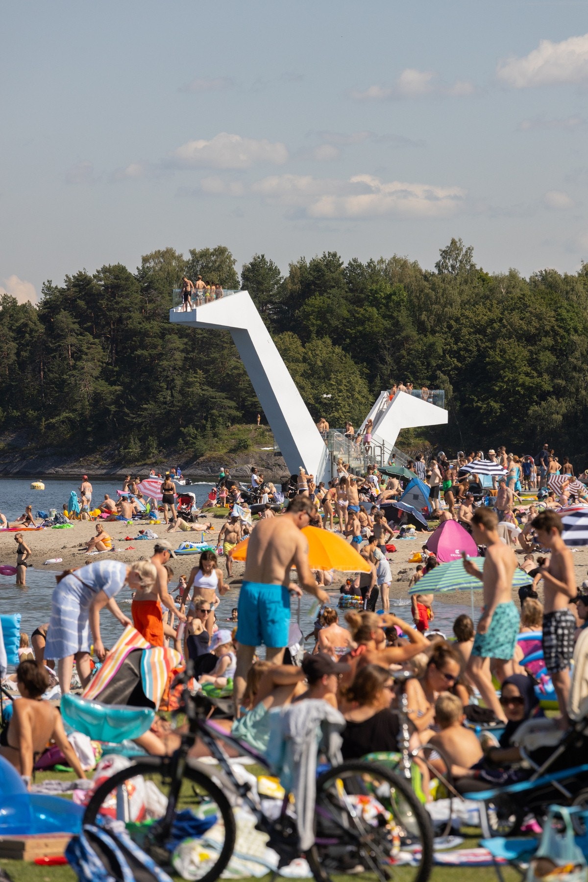 Badestranden på Kadettangen. Galleribilde