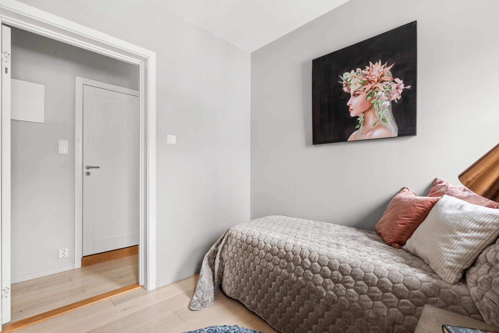 Soverom. Galleribilde