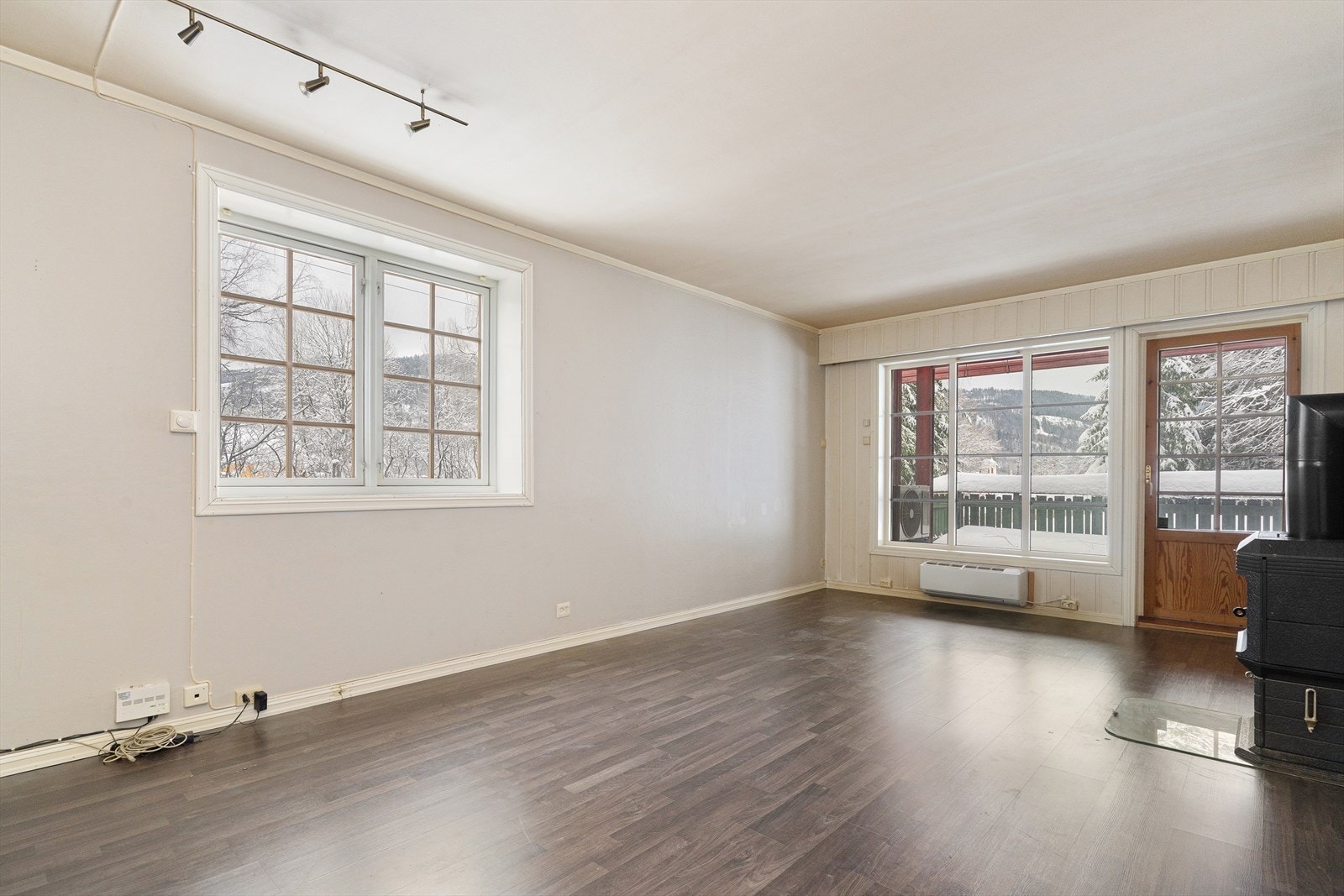 I stuen er det også installert varmepumpe. Galleribilde