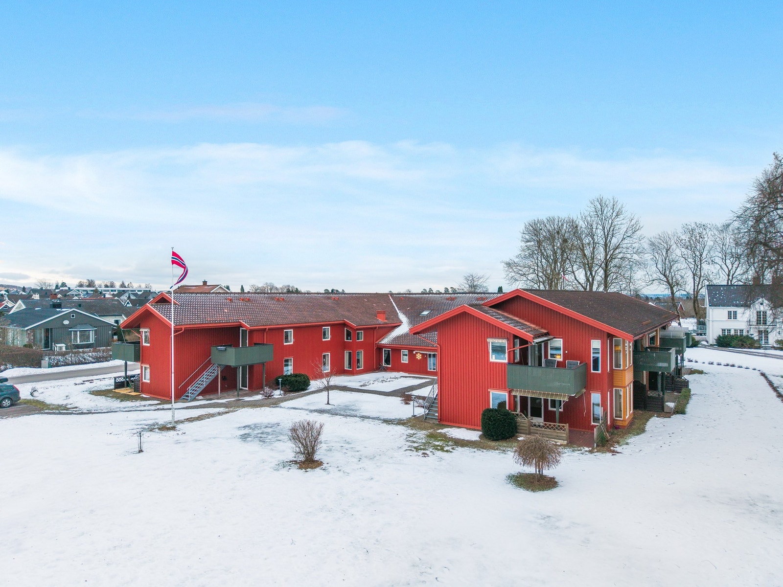 Herlig interne beliggenhet på enden i 2. etasje Galleribilde