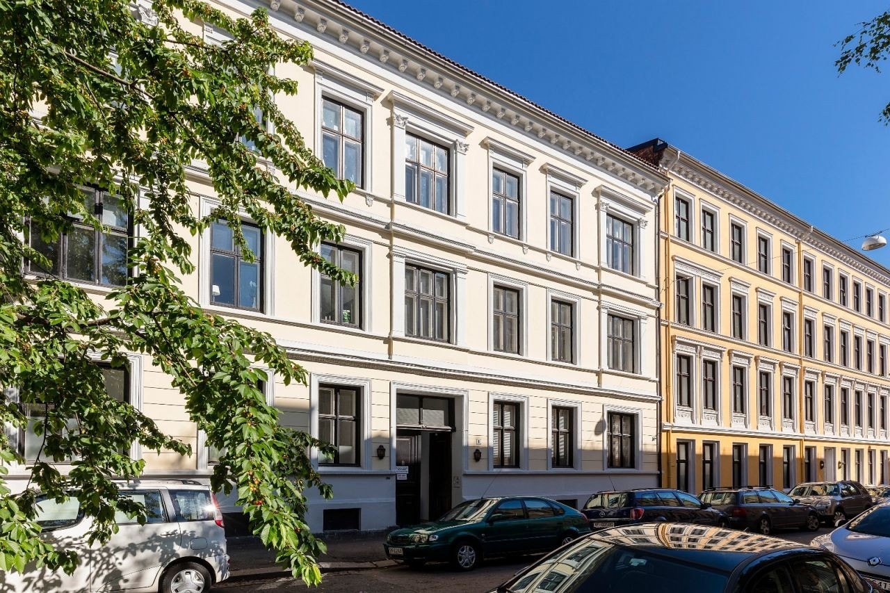 Inngang fra Maurits Hansens gate 6 Galleribilde