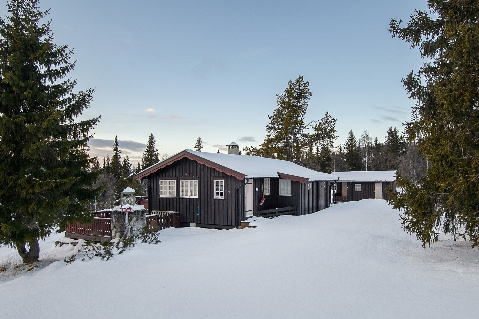 Rondevegen 262 presenteres av DNB Eiendom ved Vegard Ellingsberg Galleribilde