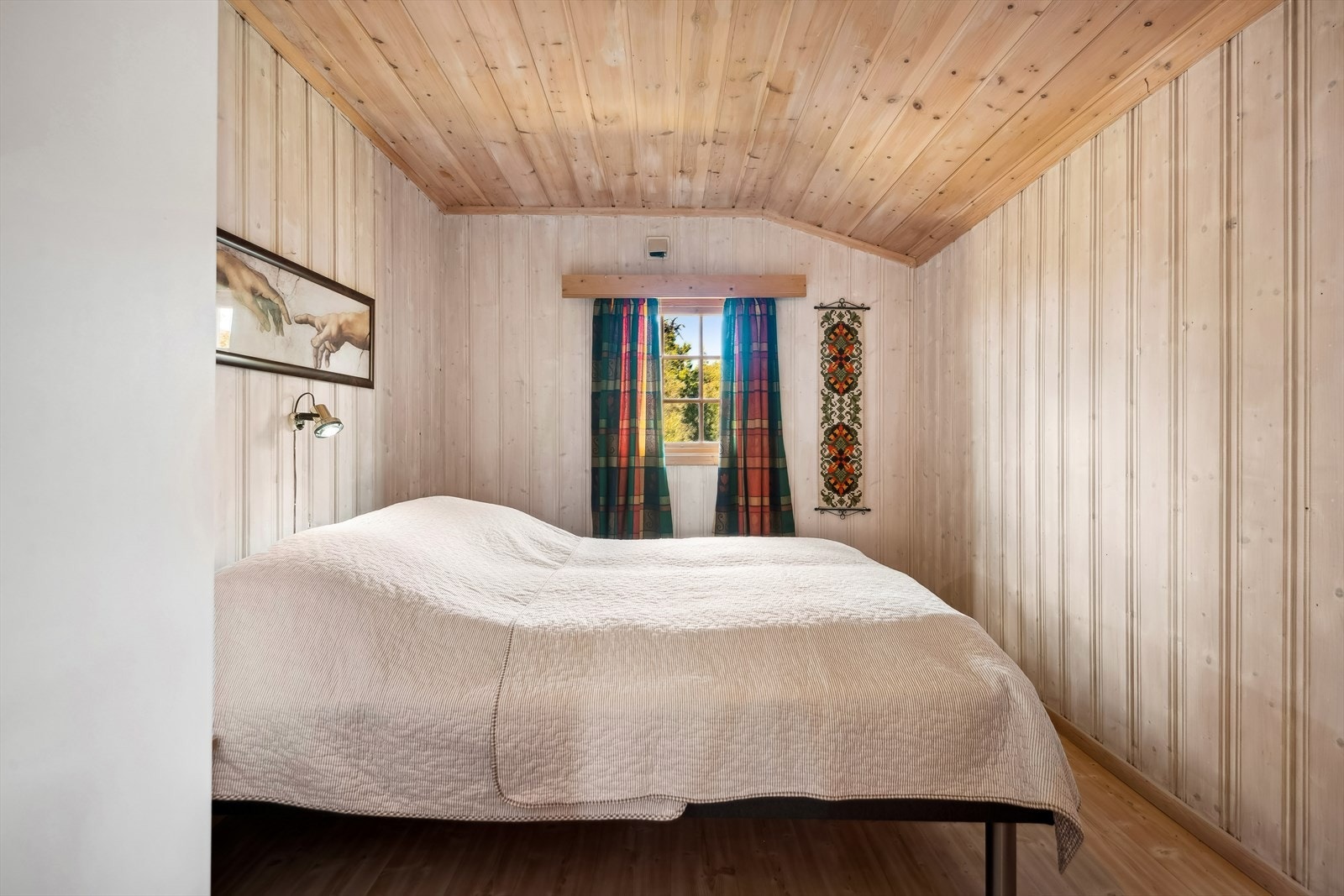 Det er to fine soverom i hytta. Galleribilde