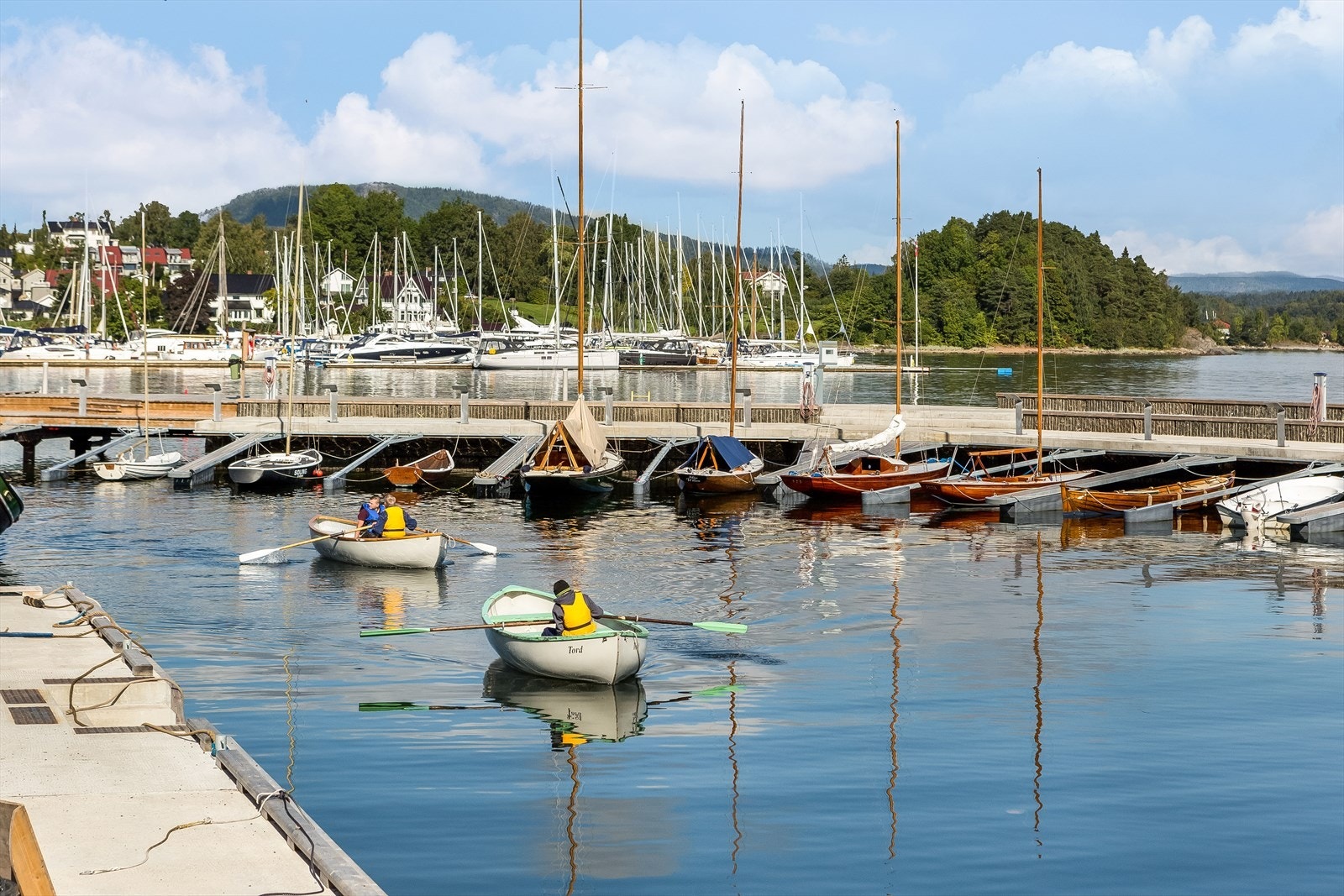 Oslofjordmuseet ligger flott til, og beliggenheten i Maudbukta er ikke tilfeldig. Dette var stedet hvor Roald Amundsens polarskute "Maud" ble sjøsatt i 1917. Galleribilde