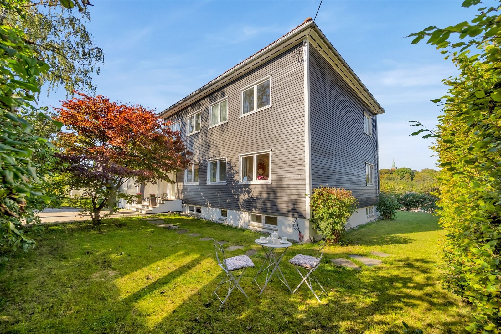 Velkommen til Fjellhus allé 14! Foto: iSnitt v/ Martine Eren Jacobsen Galleribilde