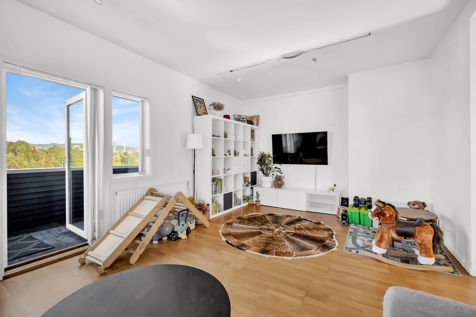 Utgang til en balkong på 4 kvm. Galleribilde