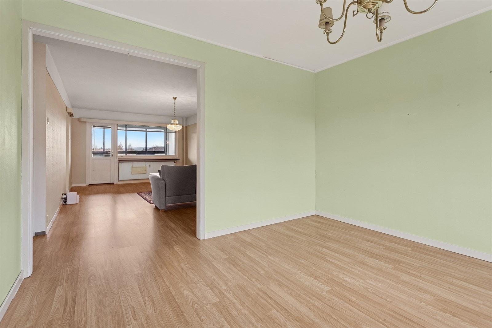 Tidligere soverom, i dag benyttet som ekstra stue/spisestue Galleribilde