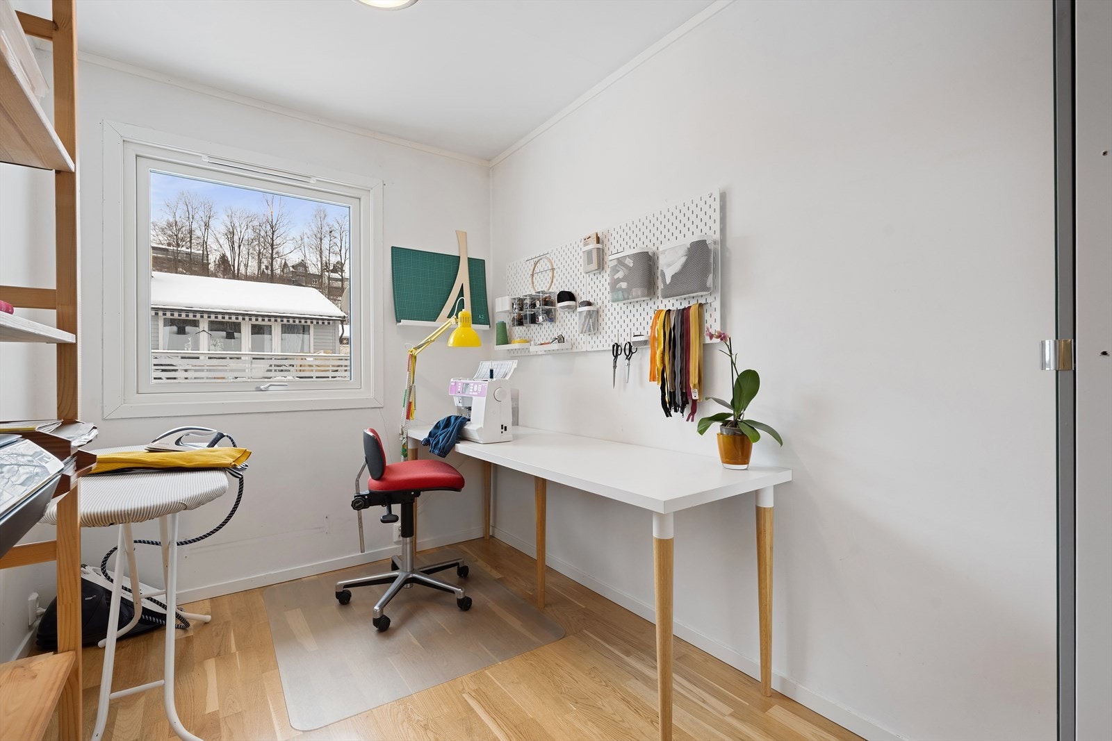 Det tredje soverommet egner seg godt som kontor, gjesterom, barnerom eller hobbyrom. Galleribilde