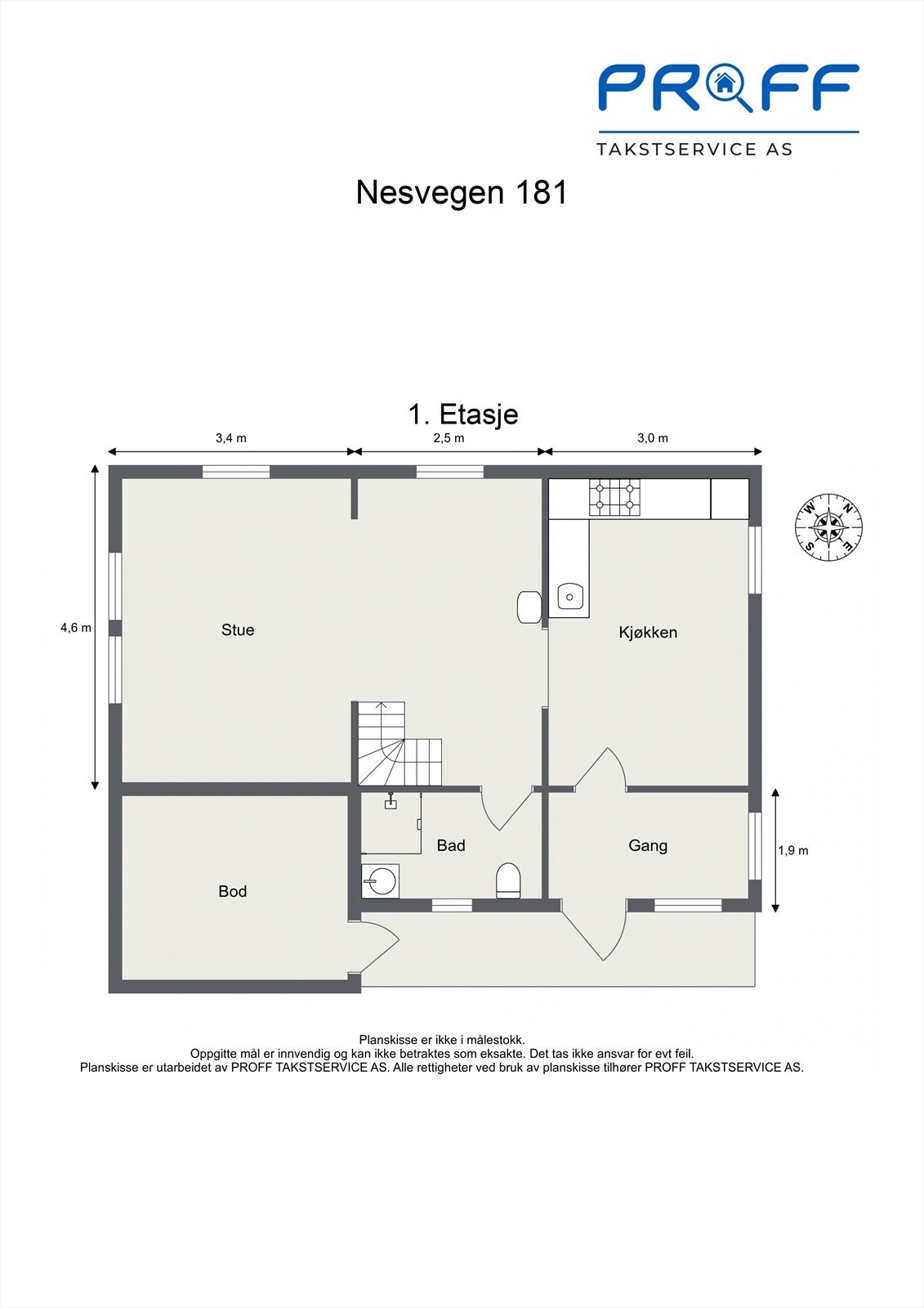 Første etasje har en praktisk planløsning som rommer stue, kjøkken, bad og bod. Galleribilde