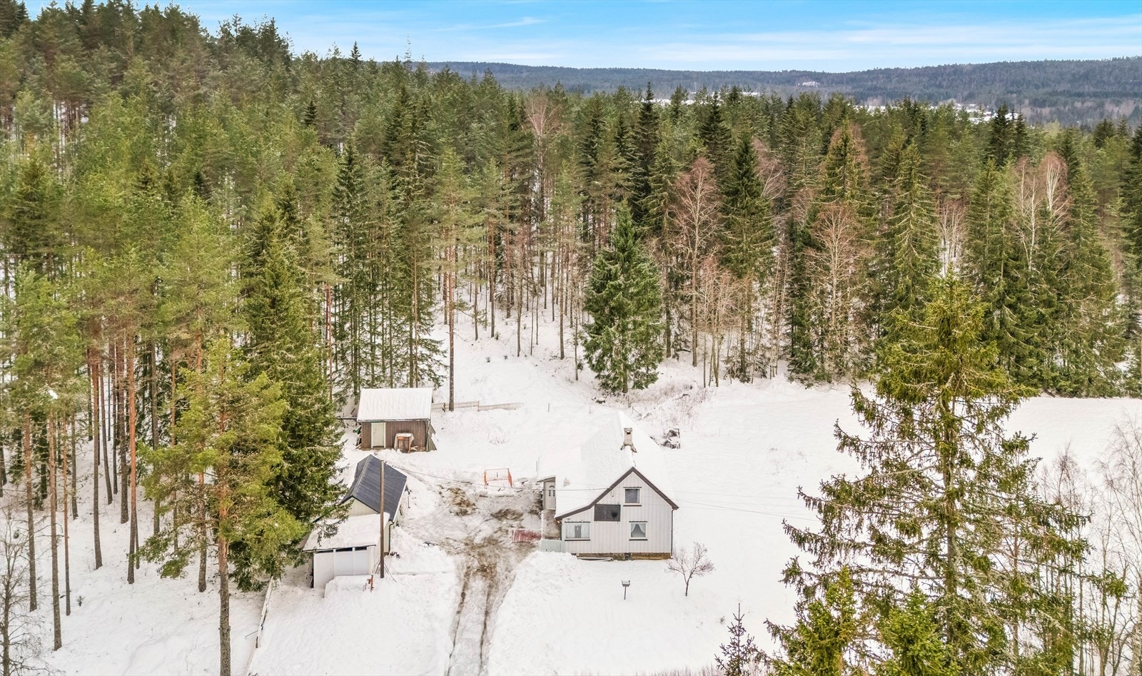 Til tross for den landlige beliggenheten er Oslo Gardermoen lufthavn kun 31 minutter unna med bil. Galleribilde