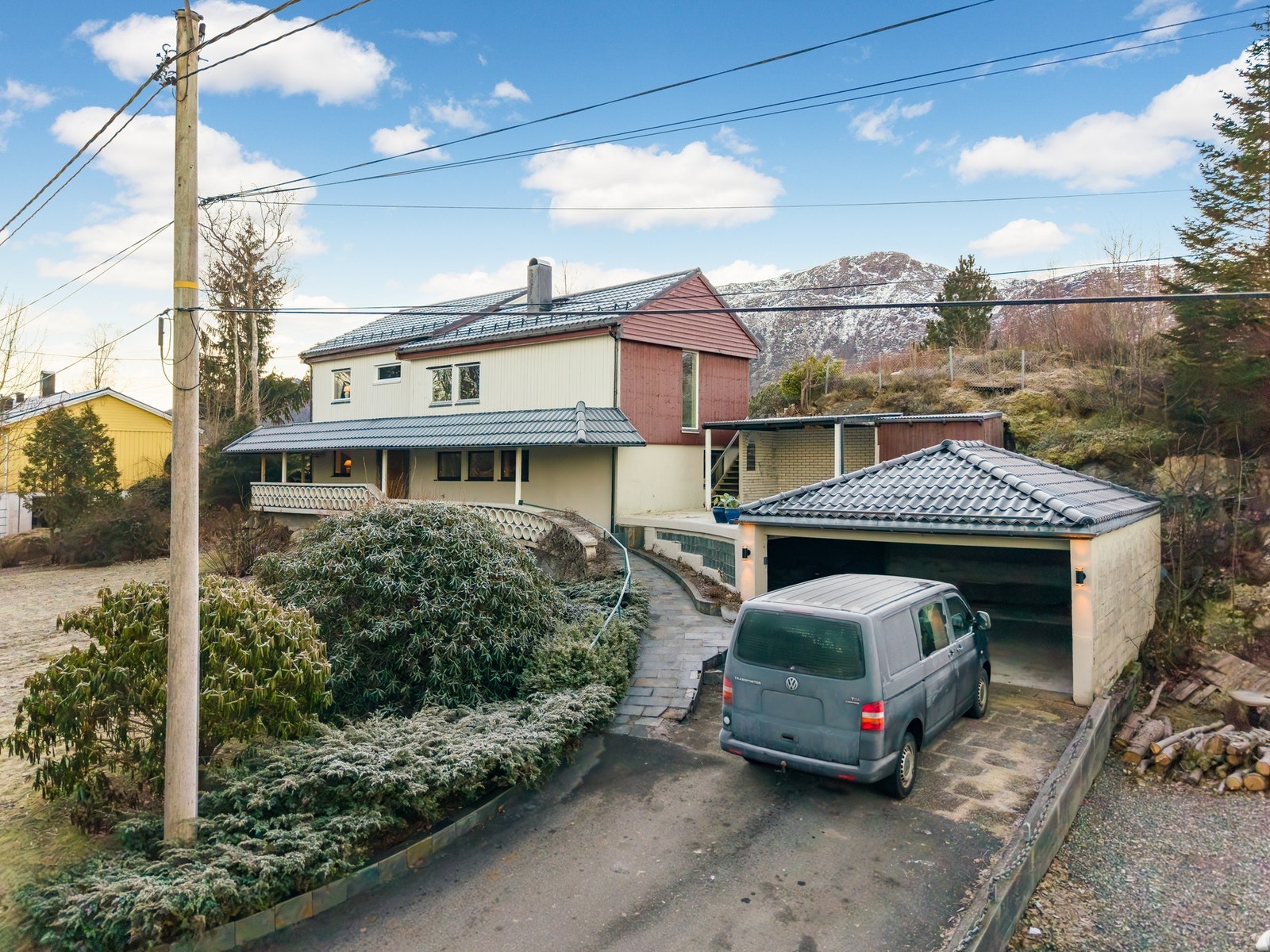 Husk å melde deg på visning! Galleribilde