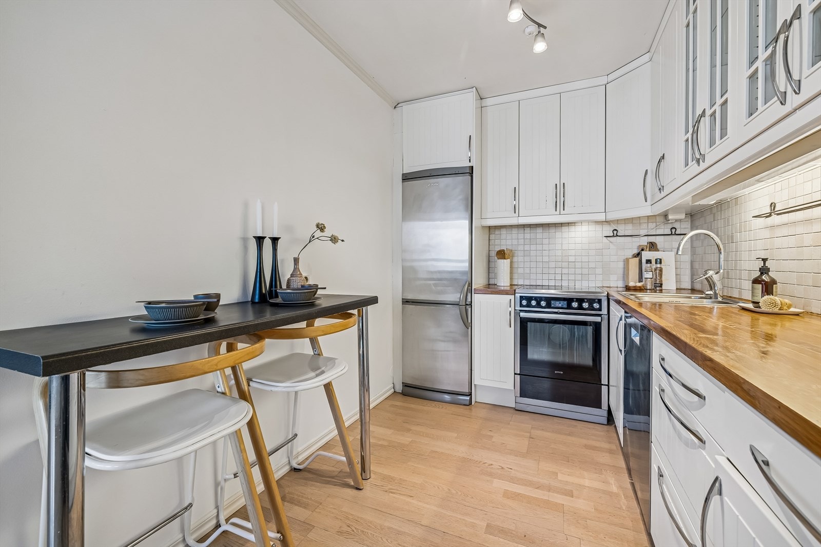 Alle hvitevarer medfølger Galleribilde