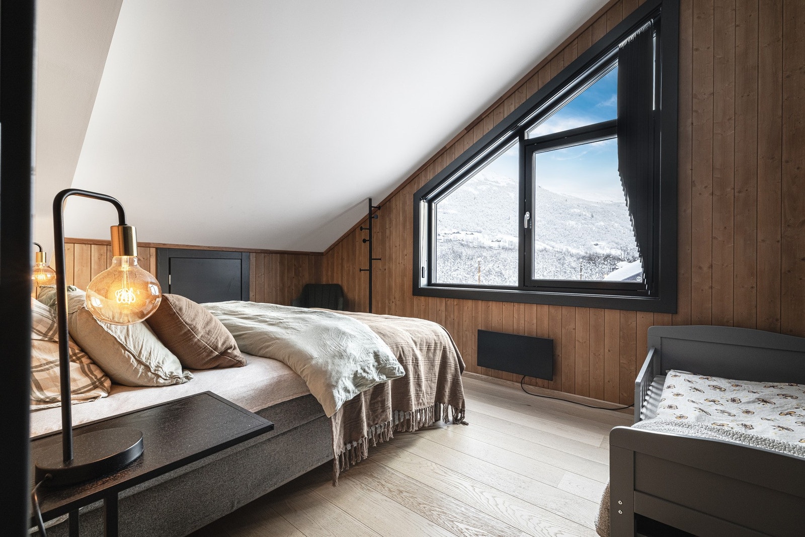 Soverom nr 3. Galleribilde