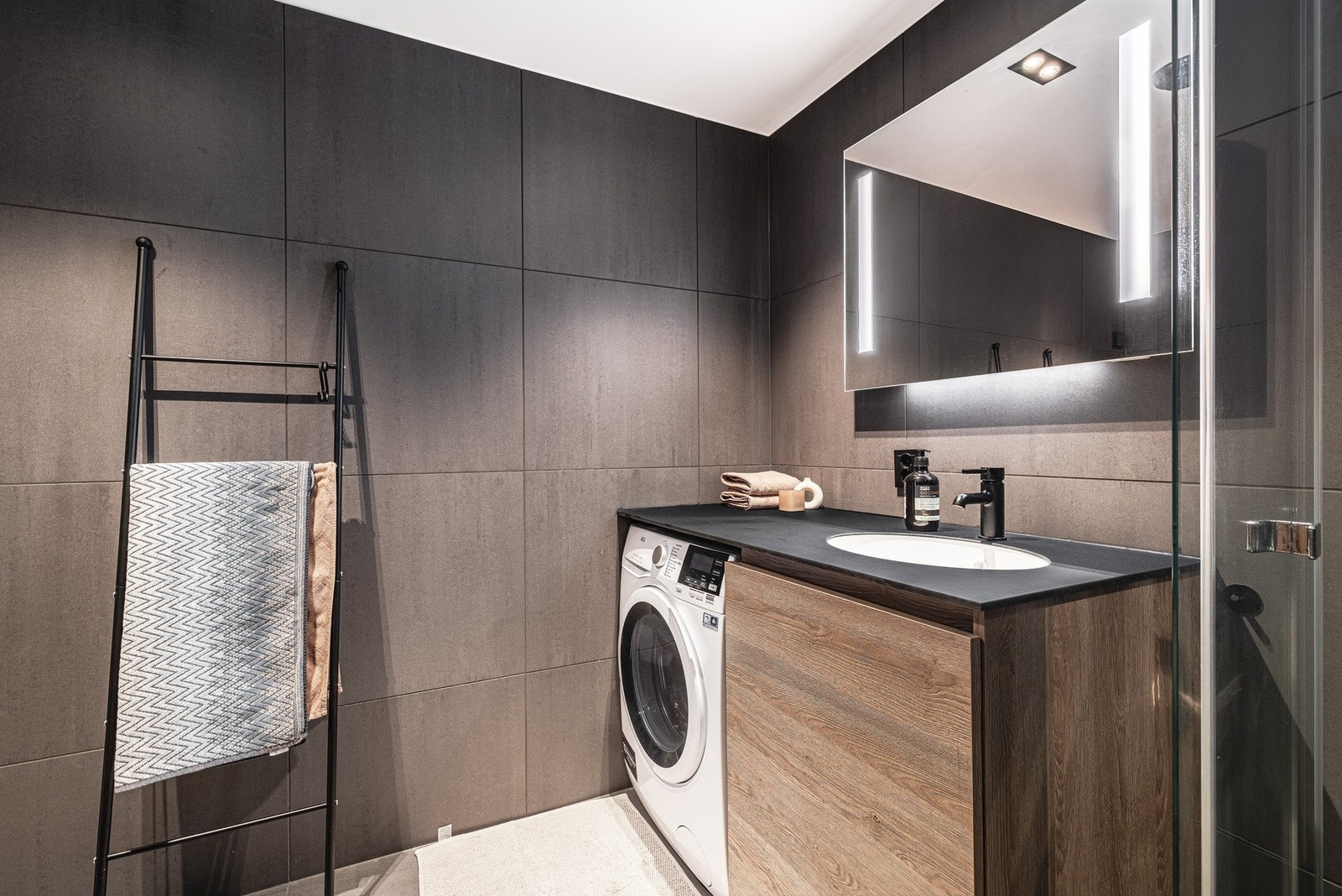 Baderom nr 1 i første etasje. Galleribilde