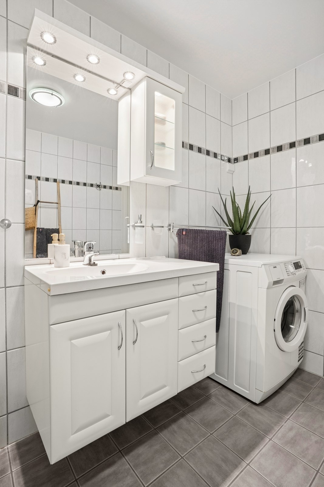 Baderom fra byggeår. Galleribilde