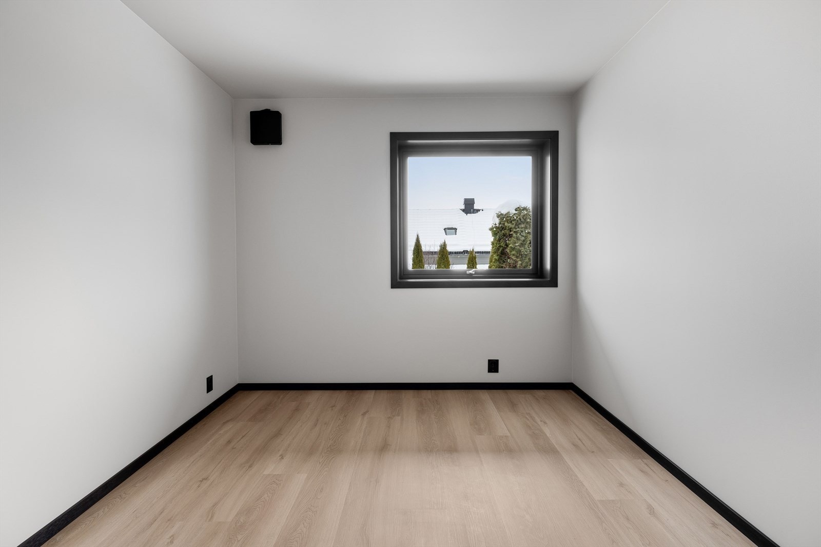 Her er det plass til dobbeltseng, garderobeskap og annet ønskelig. Galleribilde