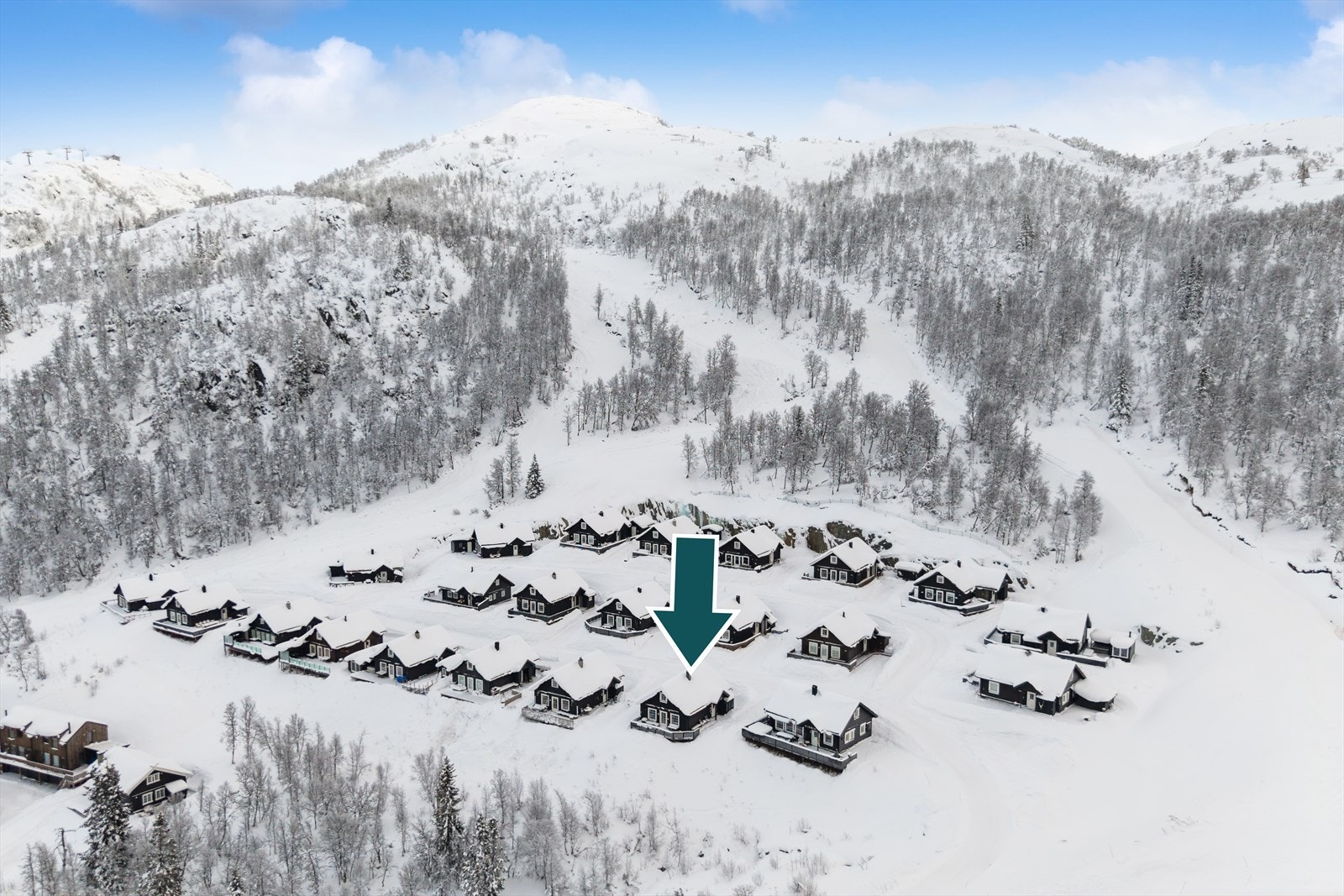 DNB Eiendom v/ Jeanette Arnesen-Eriksrød har gleden av å presentere Holtarvegen 292! Galleribilde