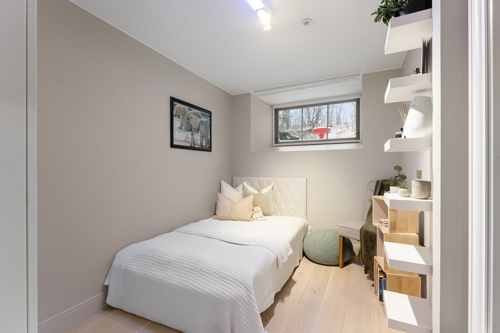 Soverom i underetasje med varmekabler. Galleribilde