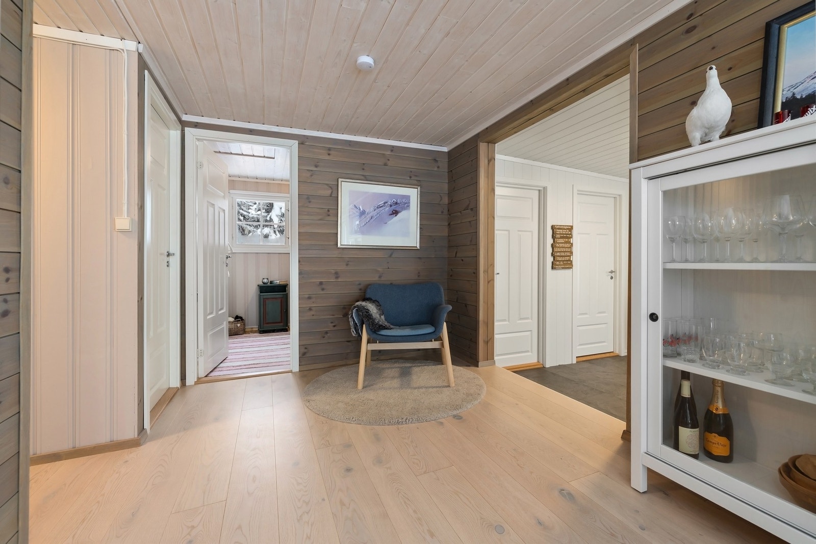 Hyggelig inngang til stuen. Galleribilde