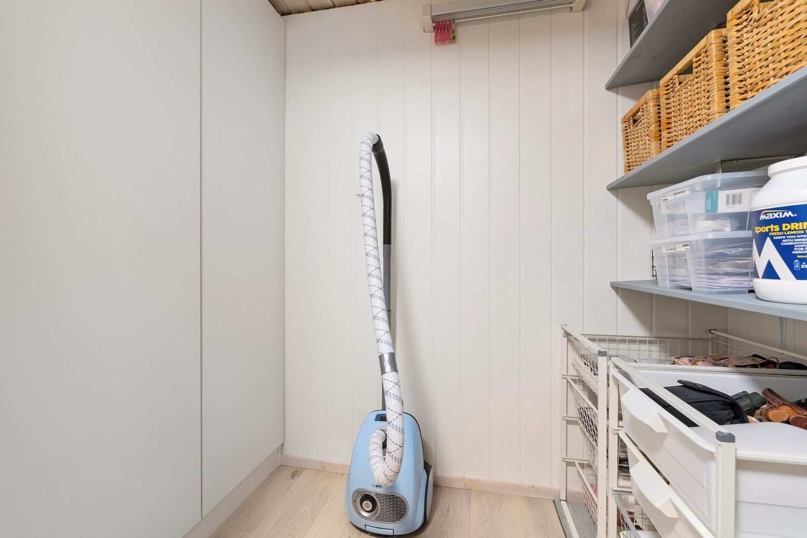 Bod med ekstra lagringsplass. Galleribilde