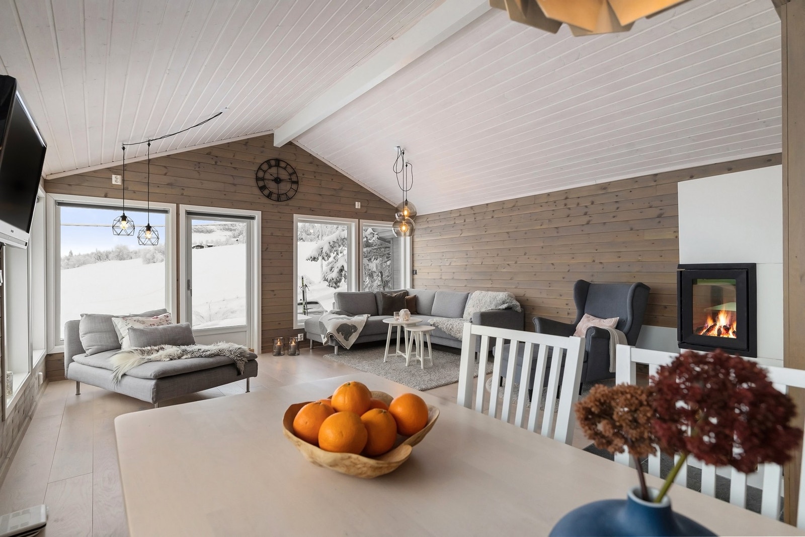 Åpen stue løsning skaper god romfølelse. Galleribilde